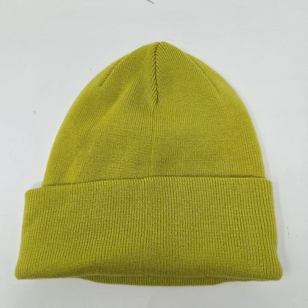 UGG Beanie Hat Knit Cuffed Embossed Logo  Green Winter‎